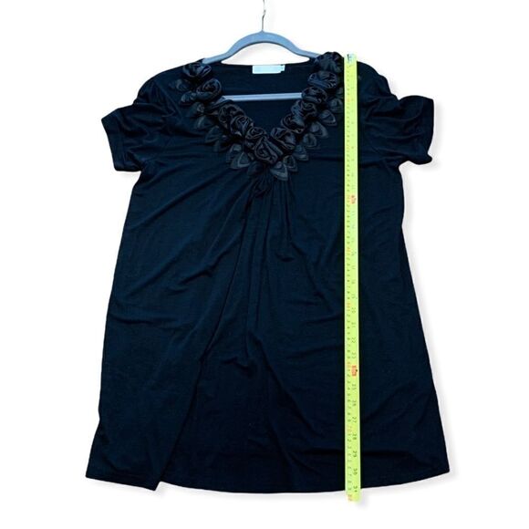 Red Coral Black Rosette Dress - Picture 6 of 7